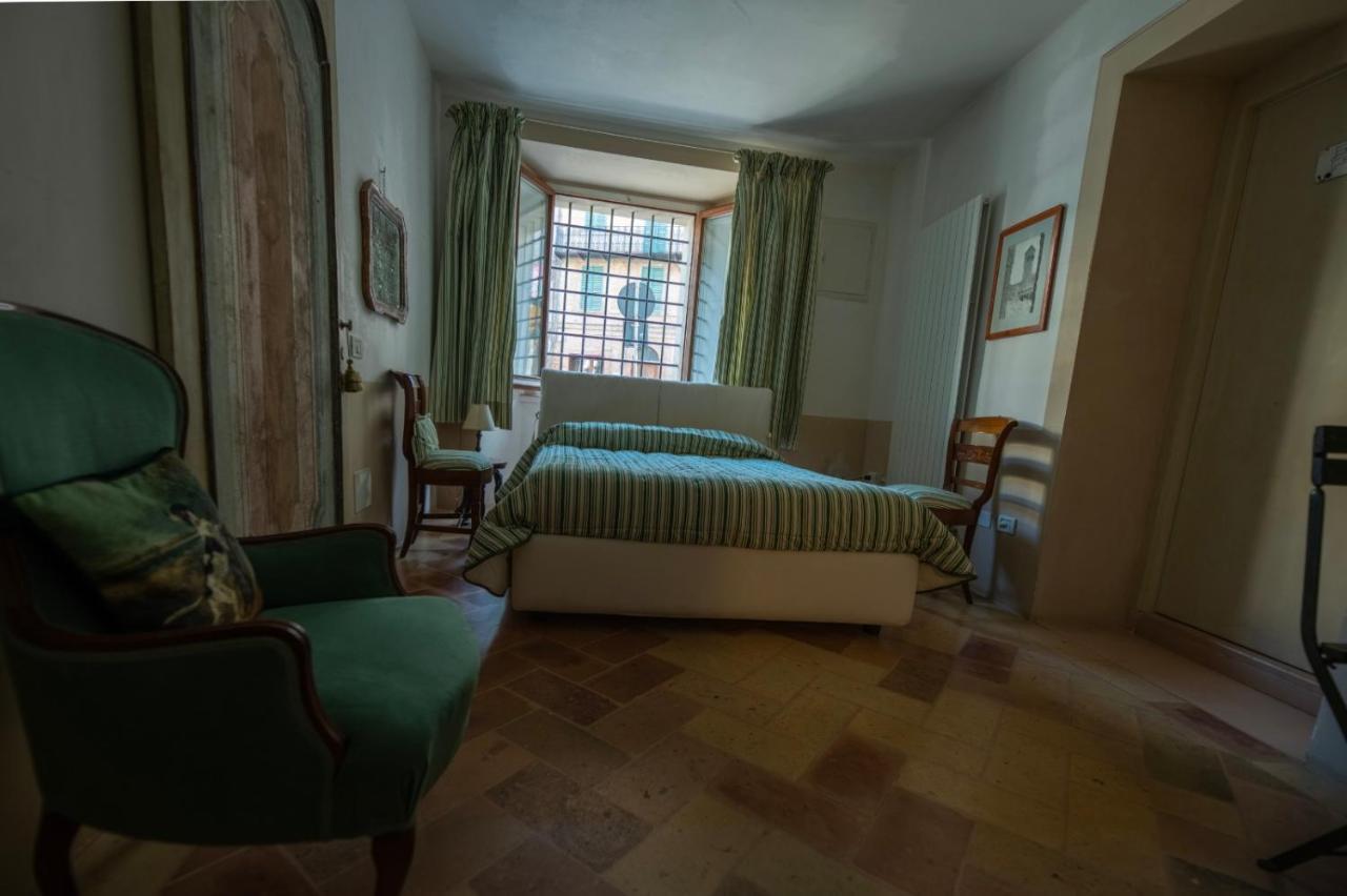 Bed and Breakfast Palazzo Santinelli SantʼAngelo in Vado Exteriér fotografie